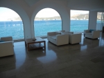Lobby mit Meerblick
