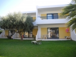 Zweigeschossige Apartmenthäuser