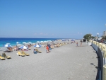 Kies- und Sandstrand