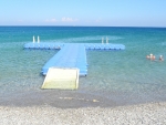 Schwimmendes Sonnendeck