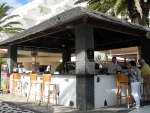Schöne Poolbar