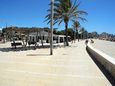 Strandpromenade mit Strandcafé