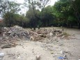Kuta - großer Müllhaufen am Strand