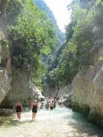 Wanderung durch die Acheron Schlucht