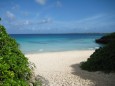 Sunayama Beach liegt auf einer Insel vor dem japanischen Festland