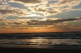 Sonnenuntergang an der niederländischen Küste